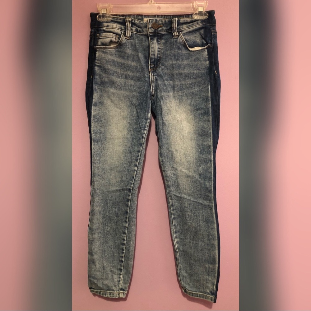 Cropped Jeans with Navy Stripes